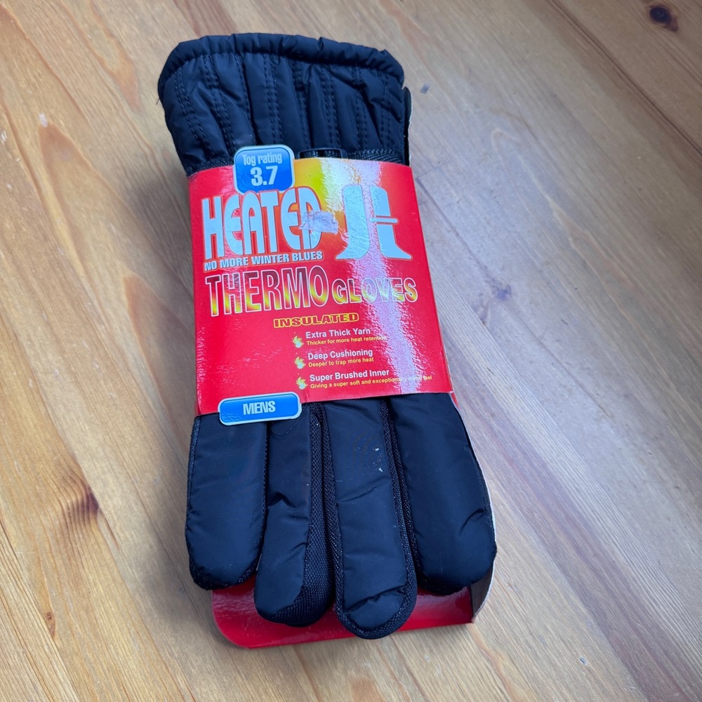 Men's winter insulated  gloves nwt